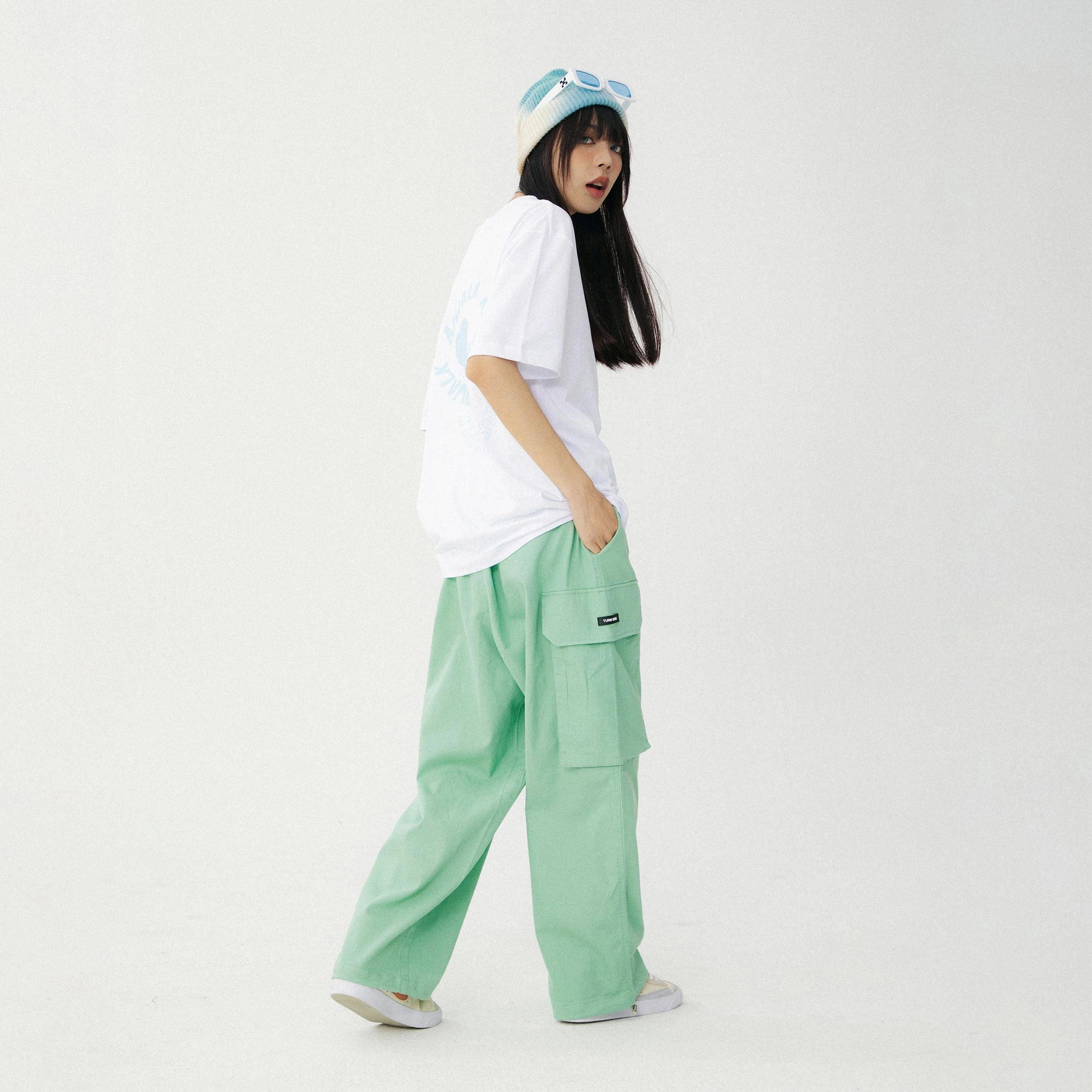 Airwalk T