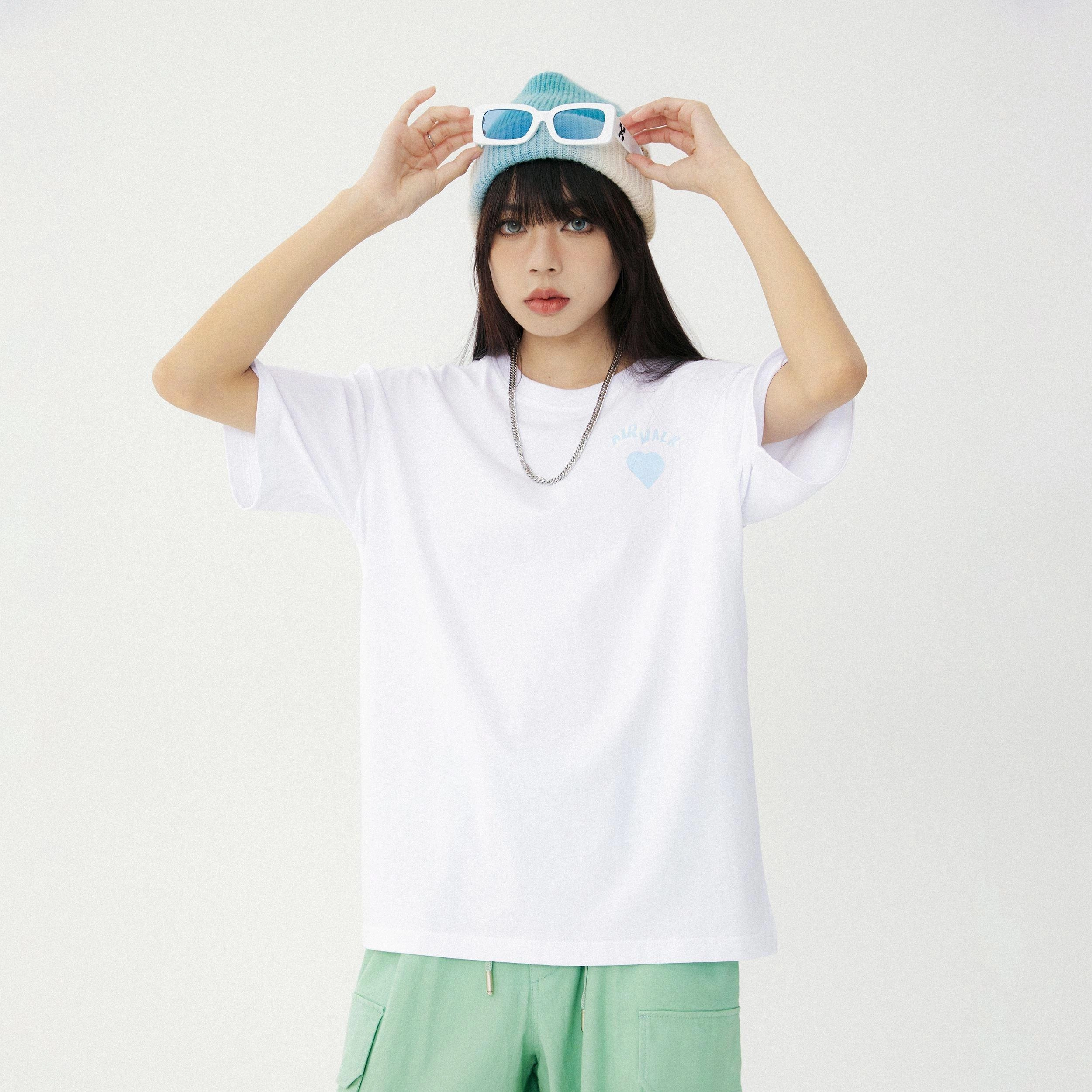 Airwalk T