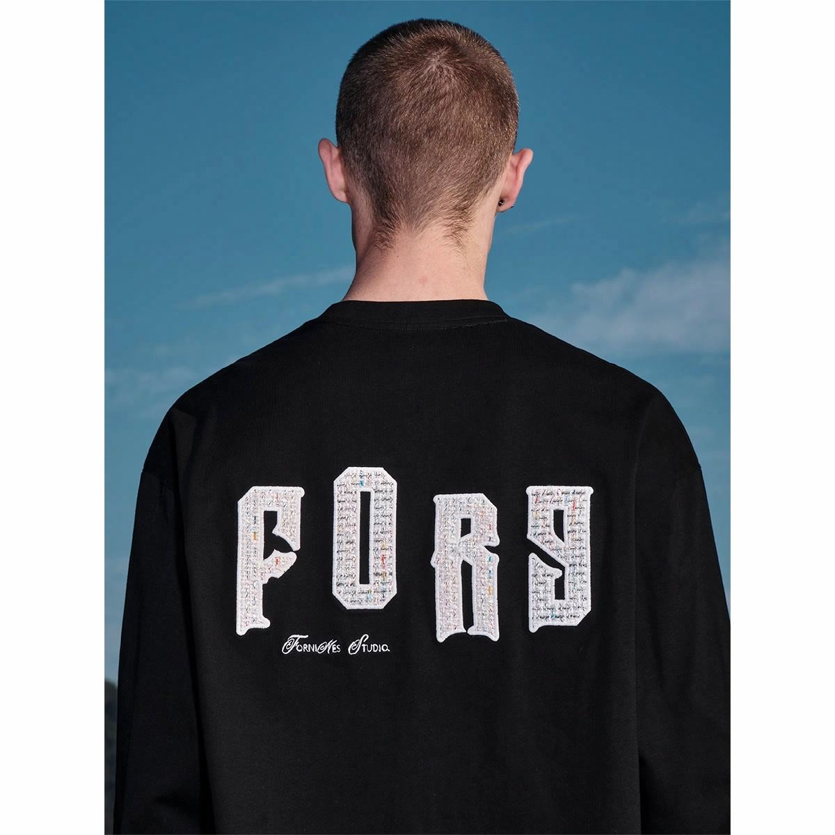 FORNINES logoT