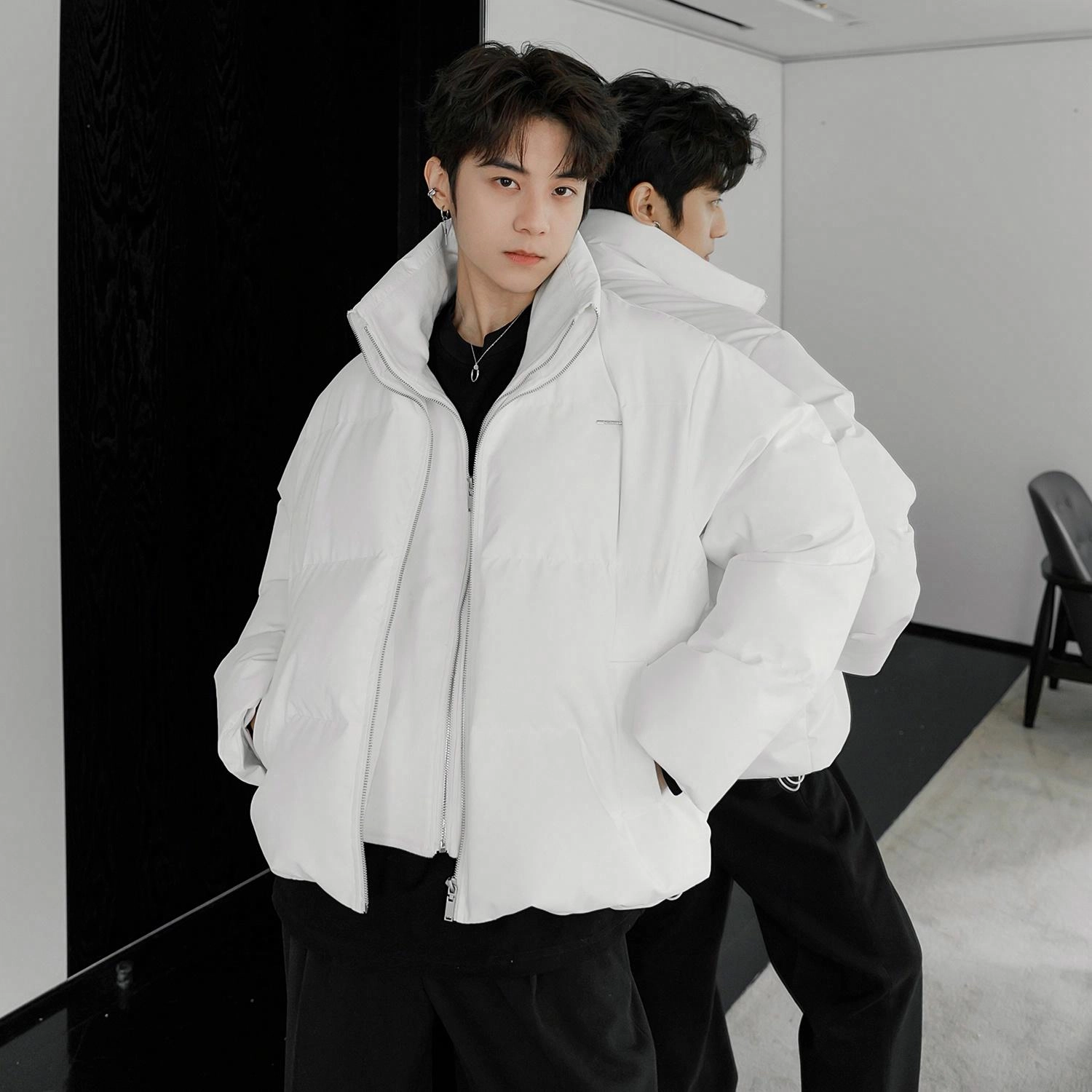 CHIC ERRO