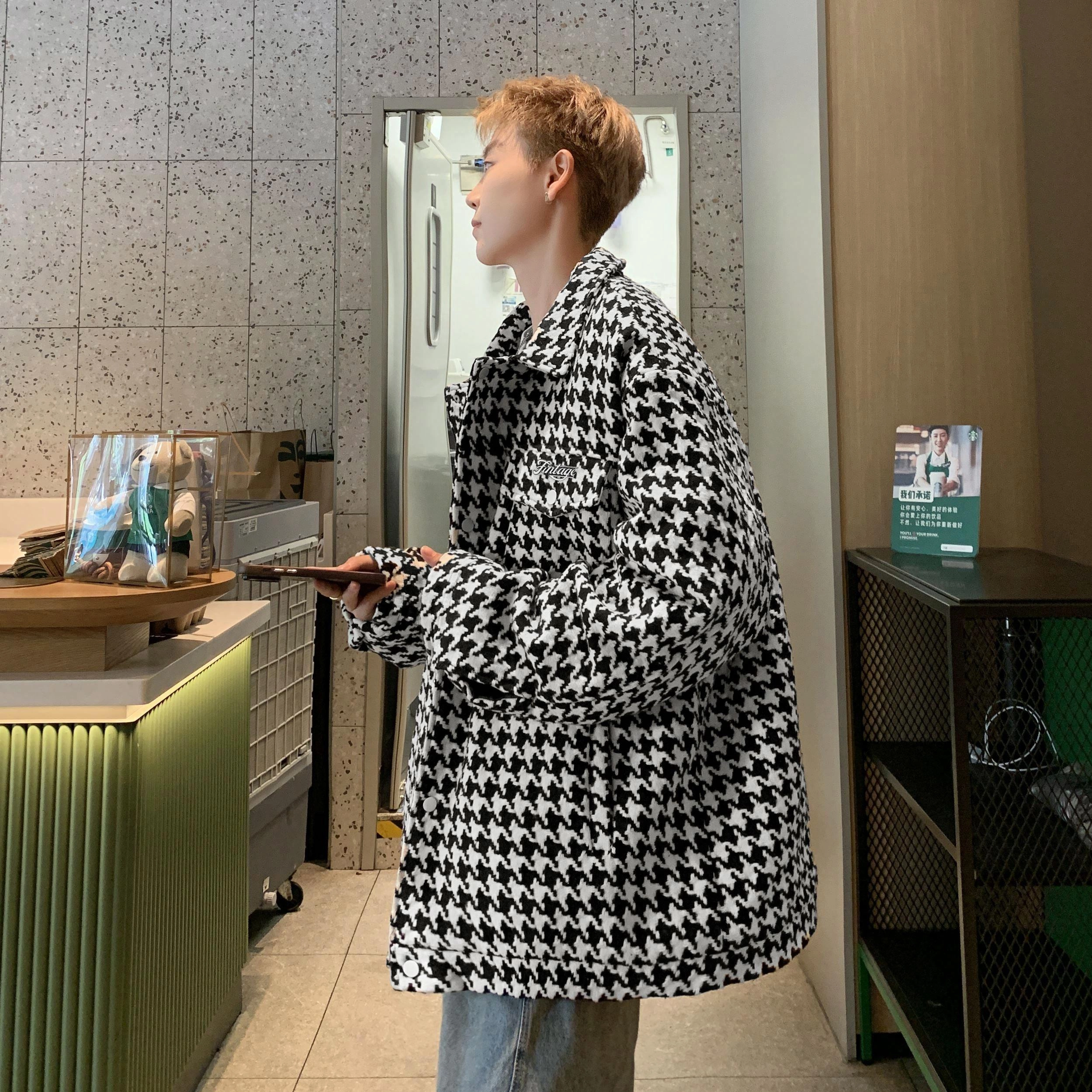 FAKE VINTAGE