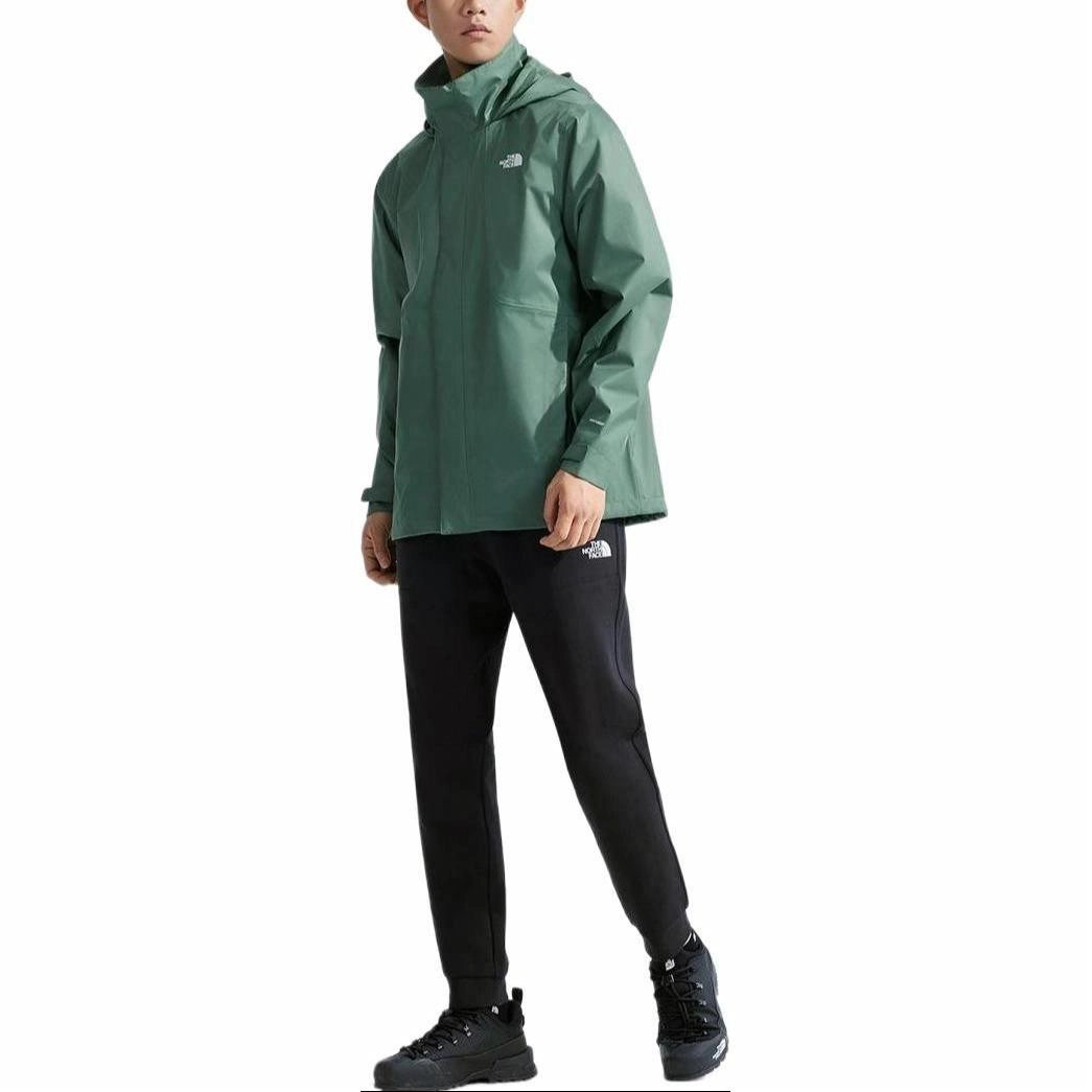 THE NORTH FACE