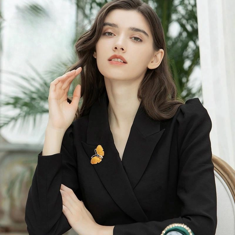 兰盈 蝴蝶 轻奢小众 合金 胸针 女款