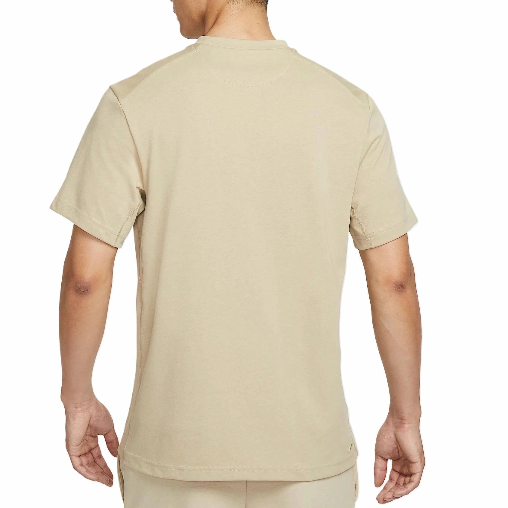 Nike Dri-FIT Primary SS25 T