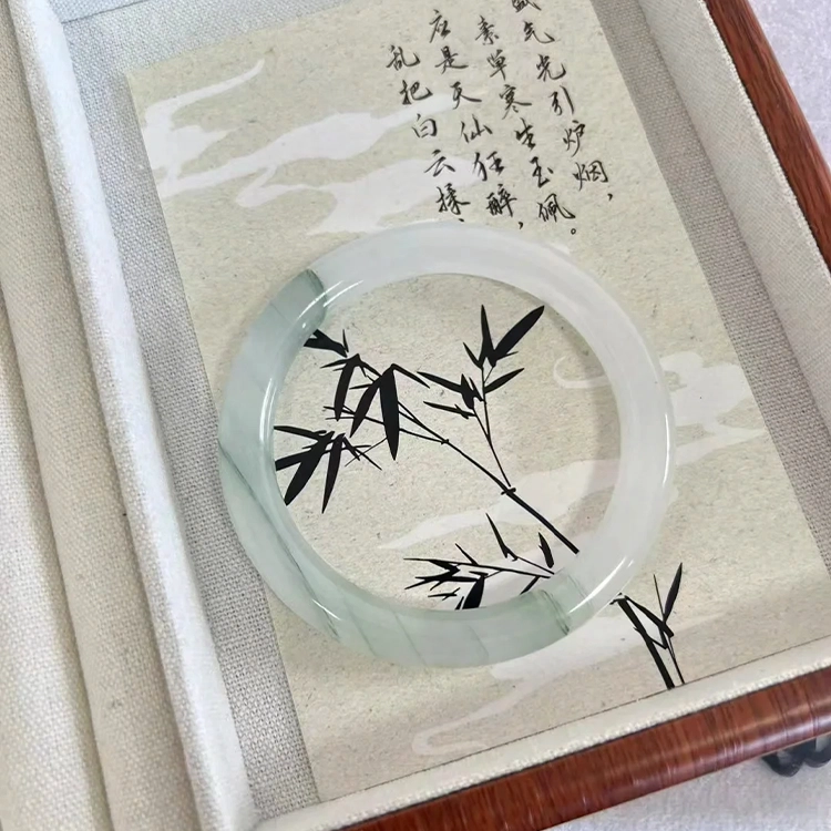 【蛇运吉祥】 雅谷 青山黛贵妃玉镯 如意顺遂平安镯 新中式国潮古风 汉服旗袍 百搭清冷感 气质温婉高级感美人镯 天山翠 手镯 女款
