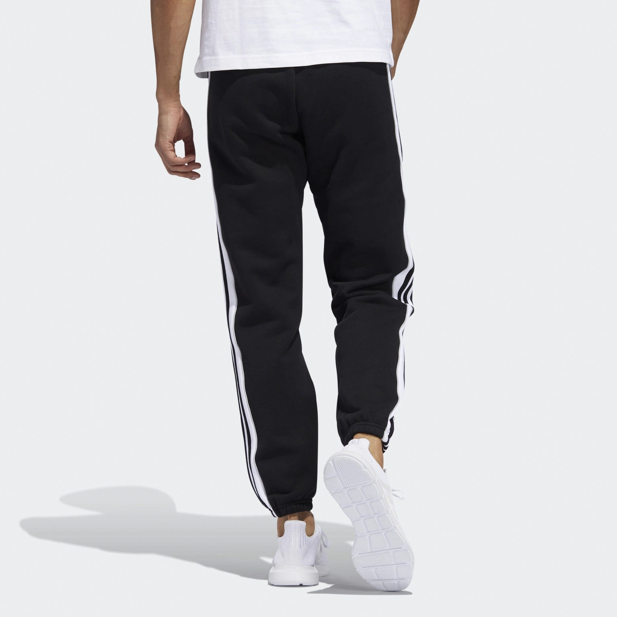 adidas originals 3-Stripe Panel Sweatpants Logo