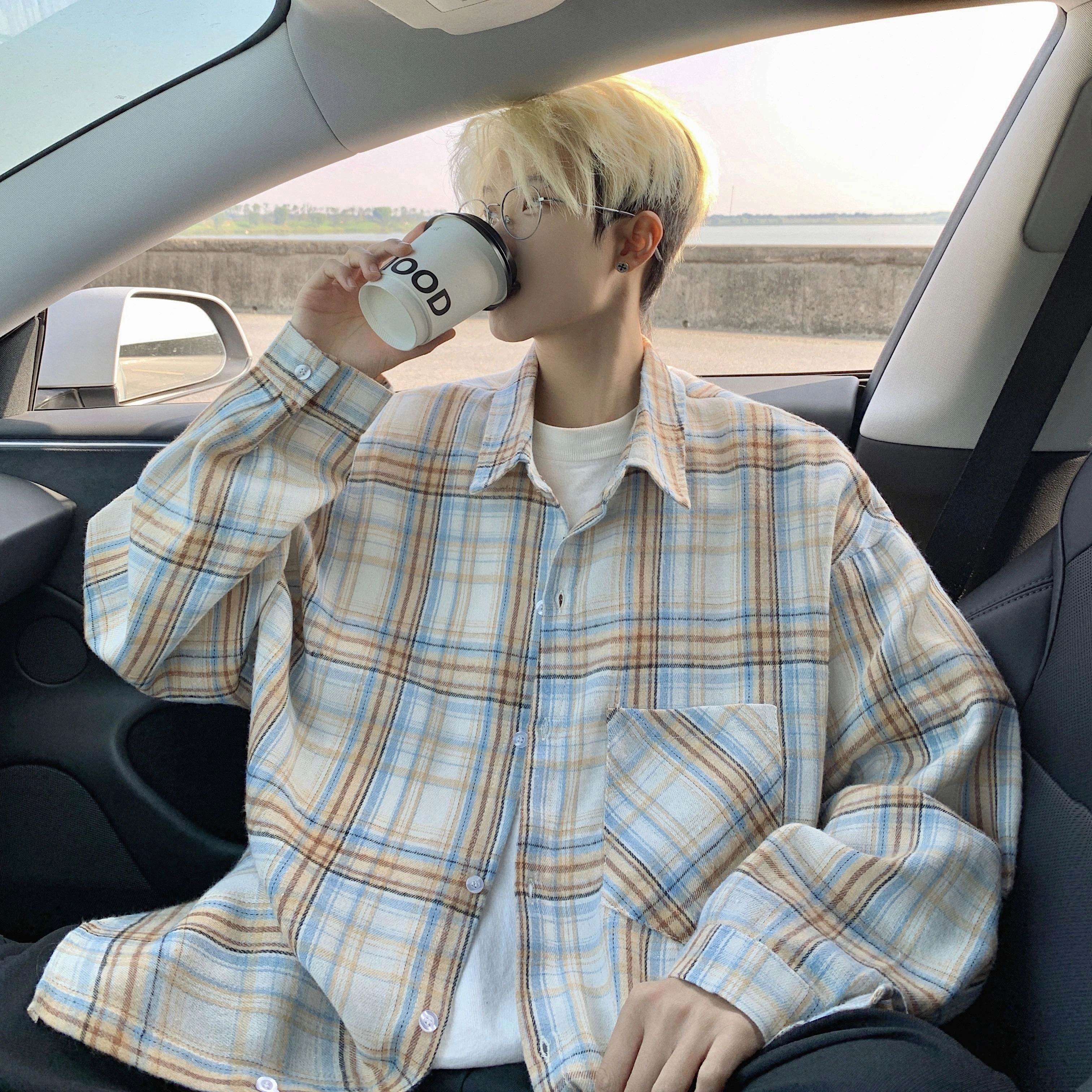 Fakeyoung