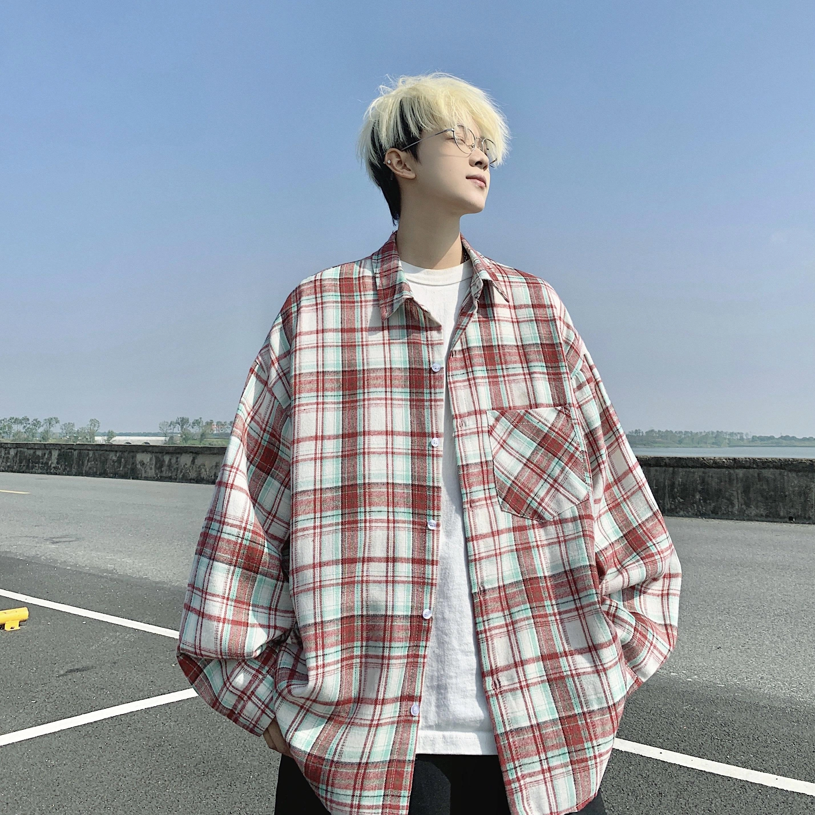 Fakeyoung
