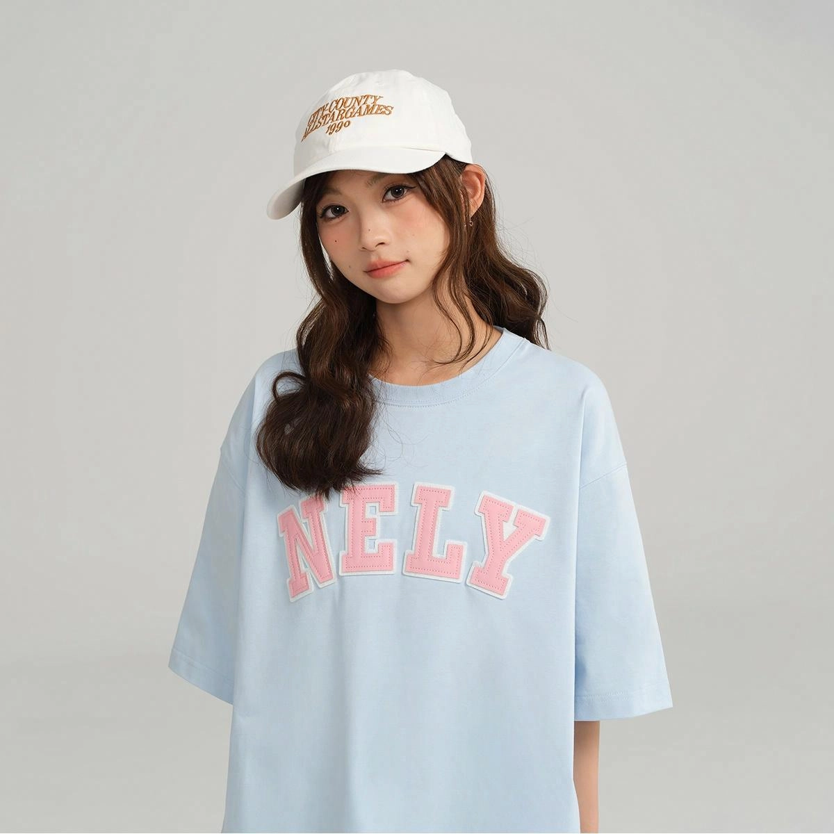 NELY LOGOT