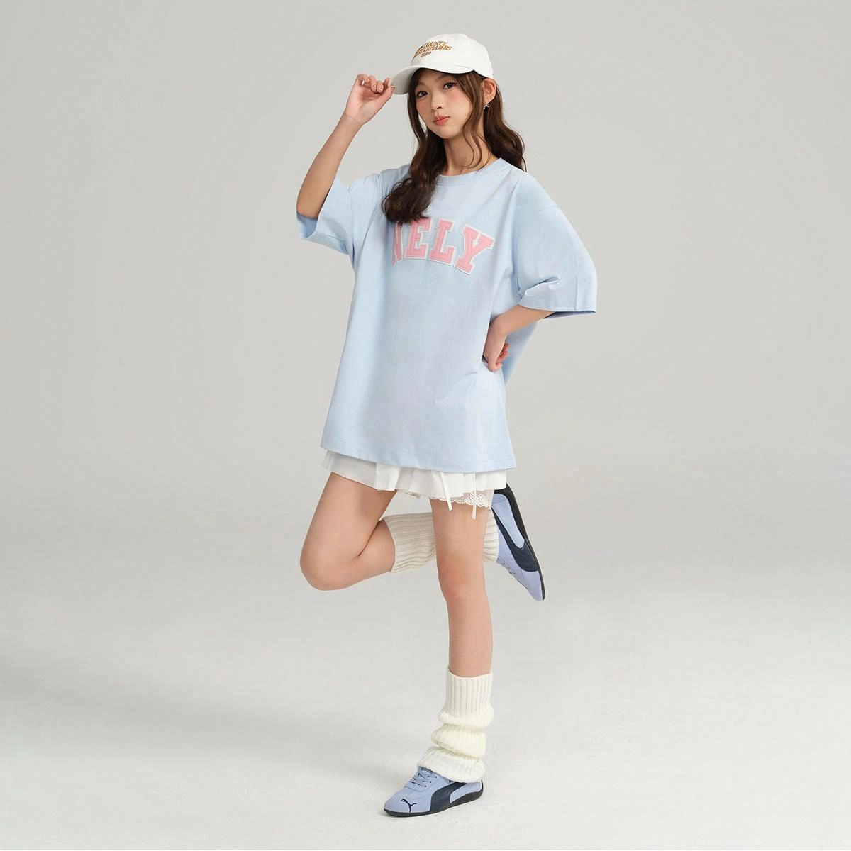 NELY LOGOT