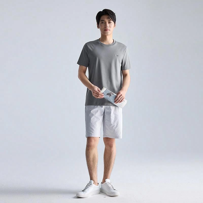 LESS IS MORE LOGOT