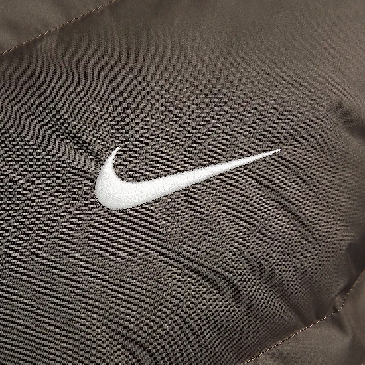 Nike Storm-FIT Windrunner