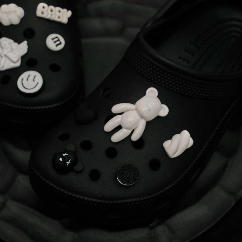 10 crocs DIY