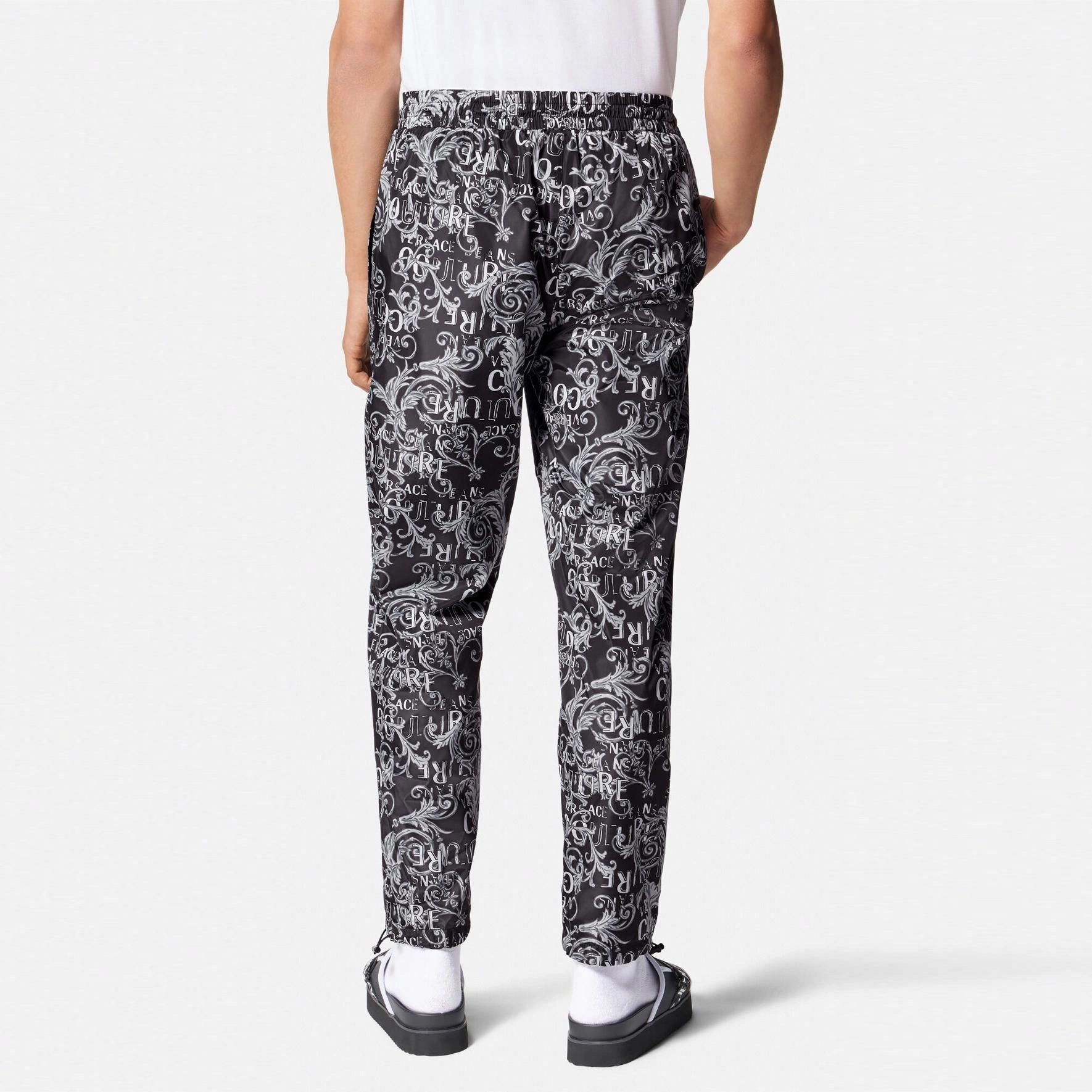 VERSACE JEANS COUTURE SS23 Logo