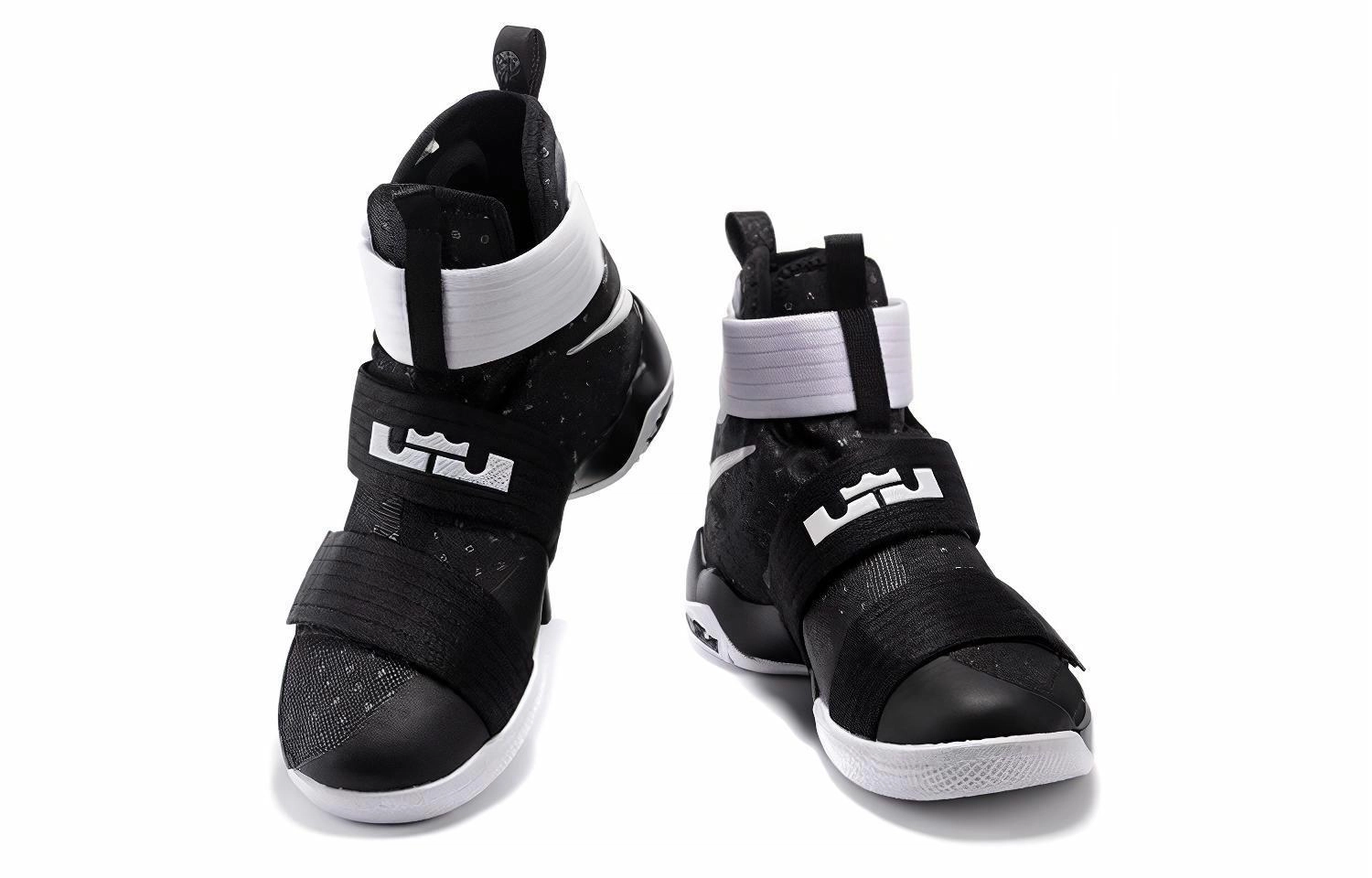 Nike zoom soldier 10 Team Bank Black