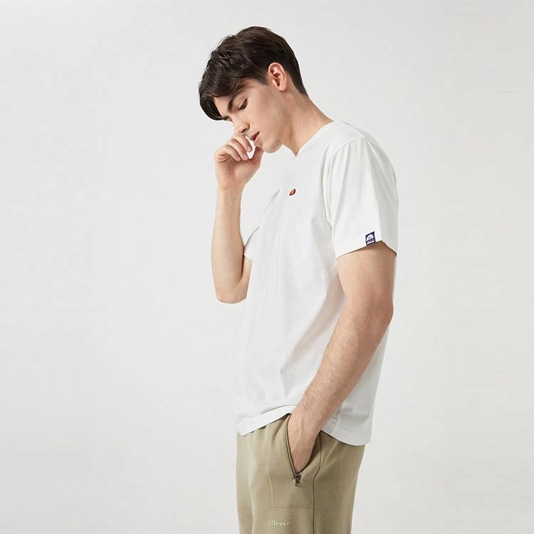 ellesse T
