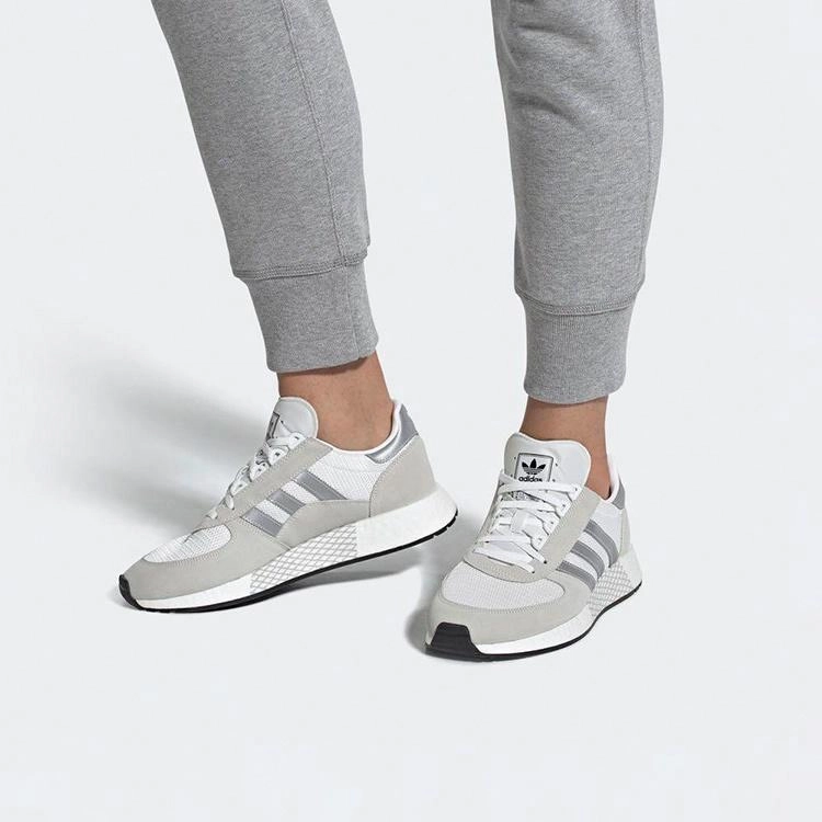 adidas originals MARATHON TECH