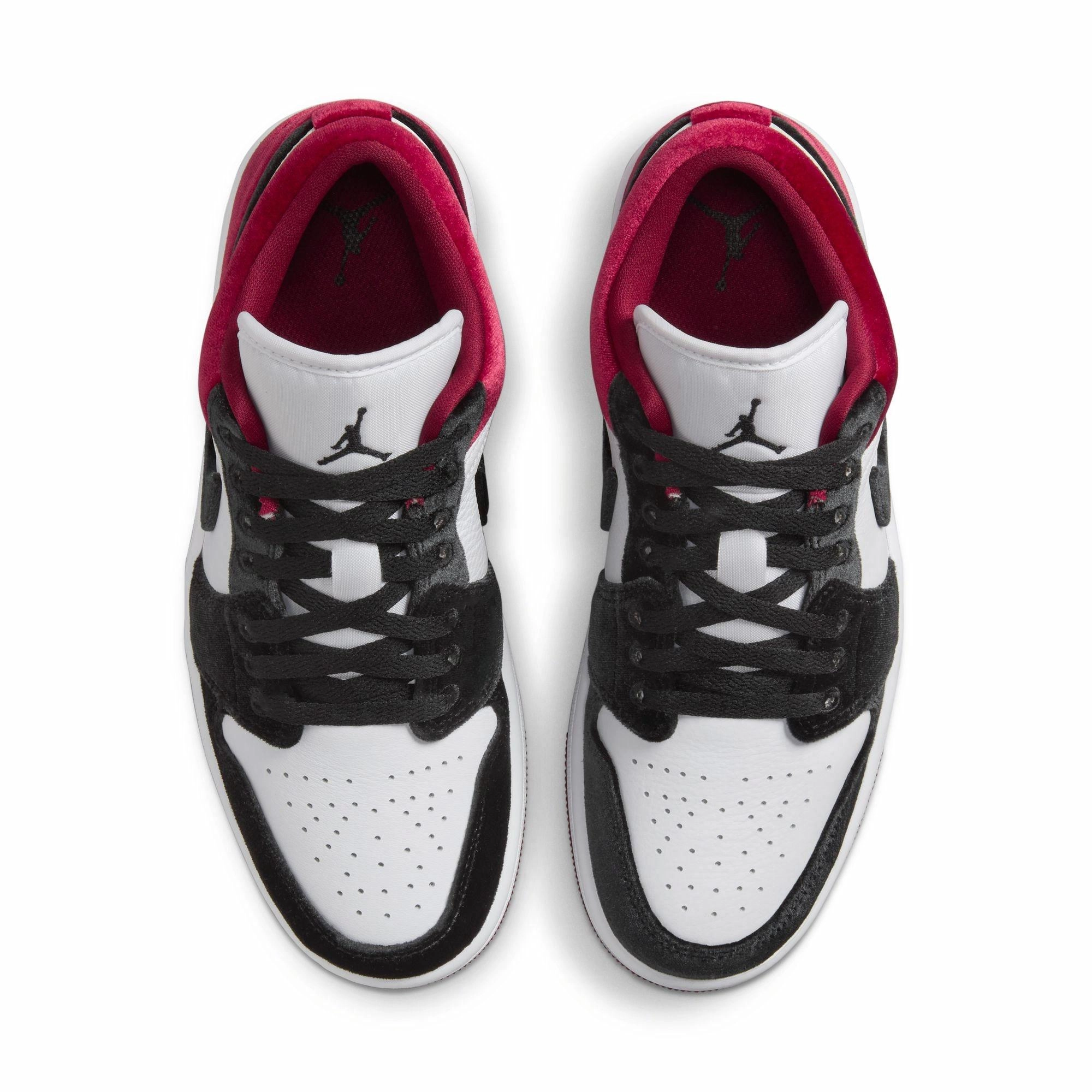 Jordan Air Jordan 1 LOW SE VelvetBlackGym Red
