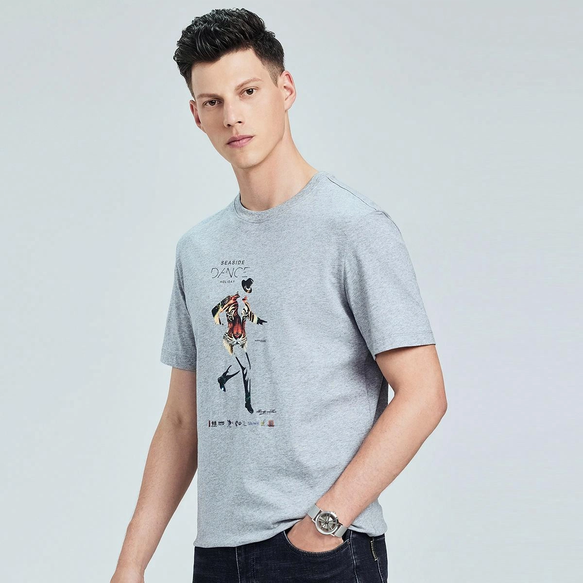 DANCING WOLVES T