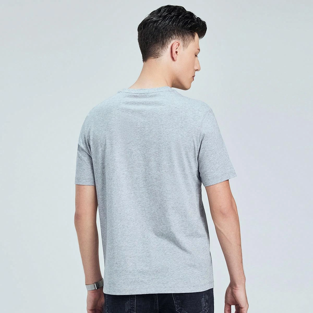 DANCING WOLVES T