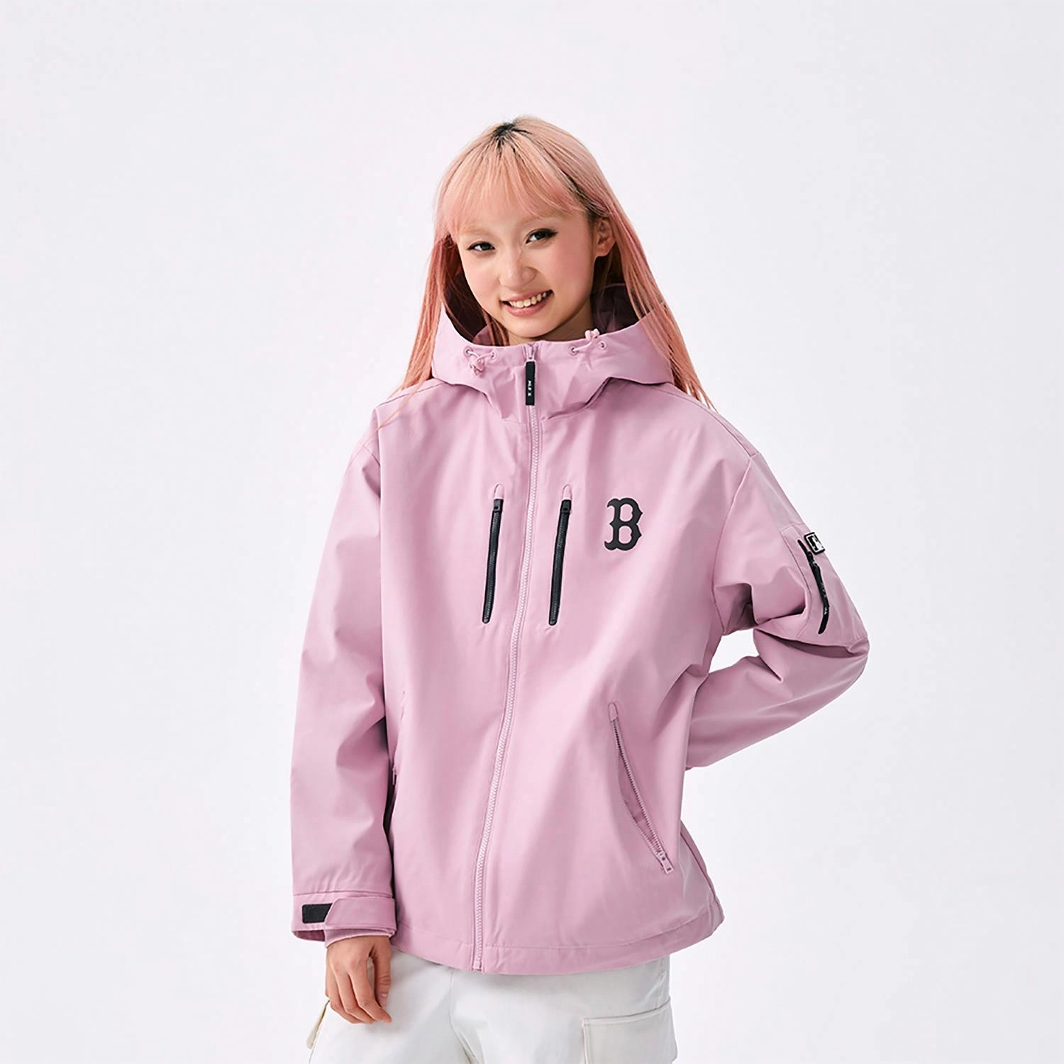 MLB Basic SS25 logo