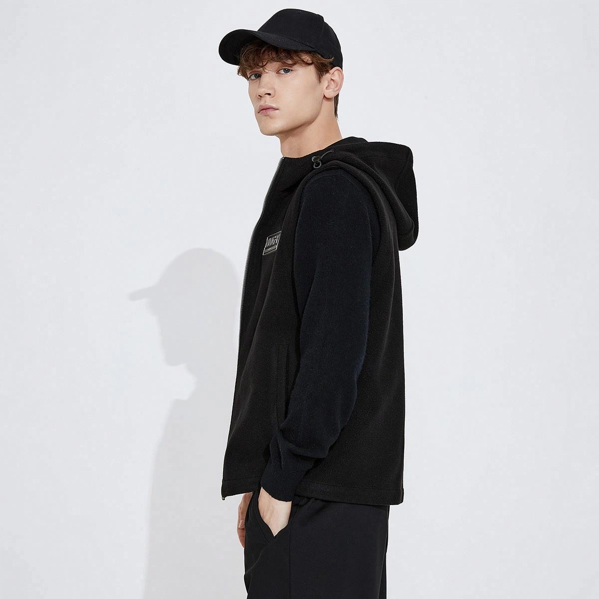 NAVIGARE X YOUNG