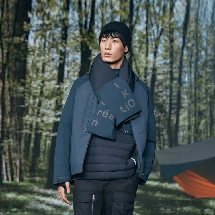 波司登 一衣八穿多功能羊毛拼接纯色连帽宽松羽绒服 男款
