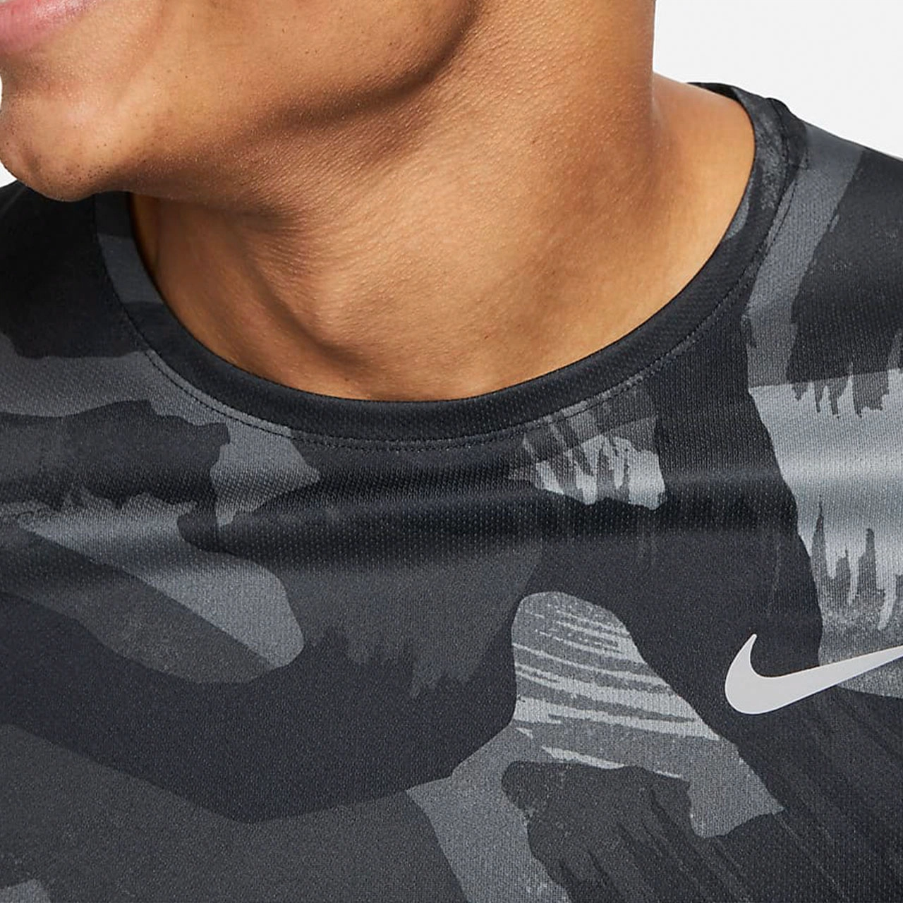 Nike Dri-FIT Miler T