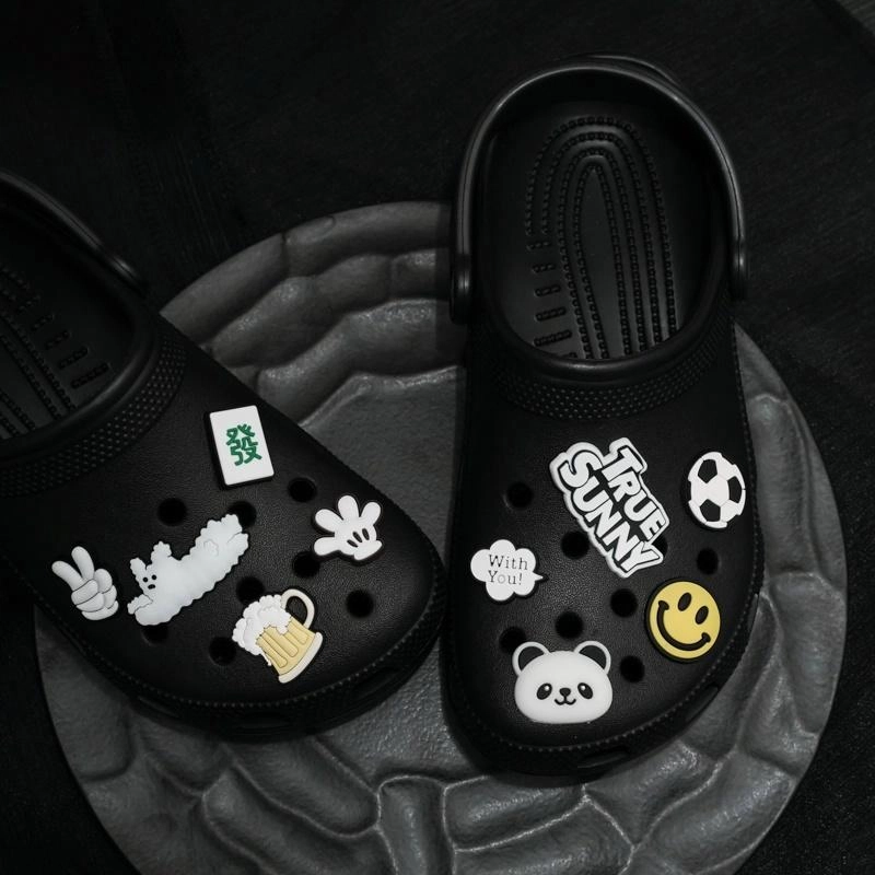 crocs