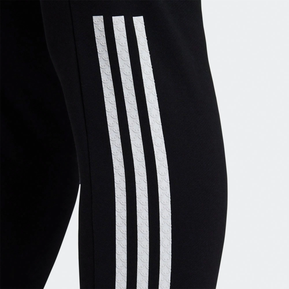 adidas Lion Dance Pt