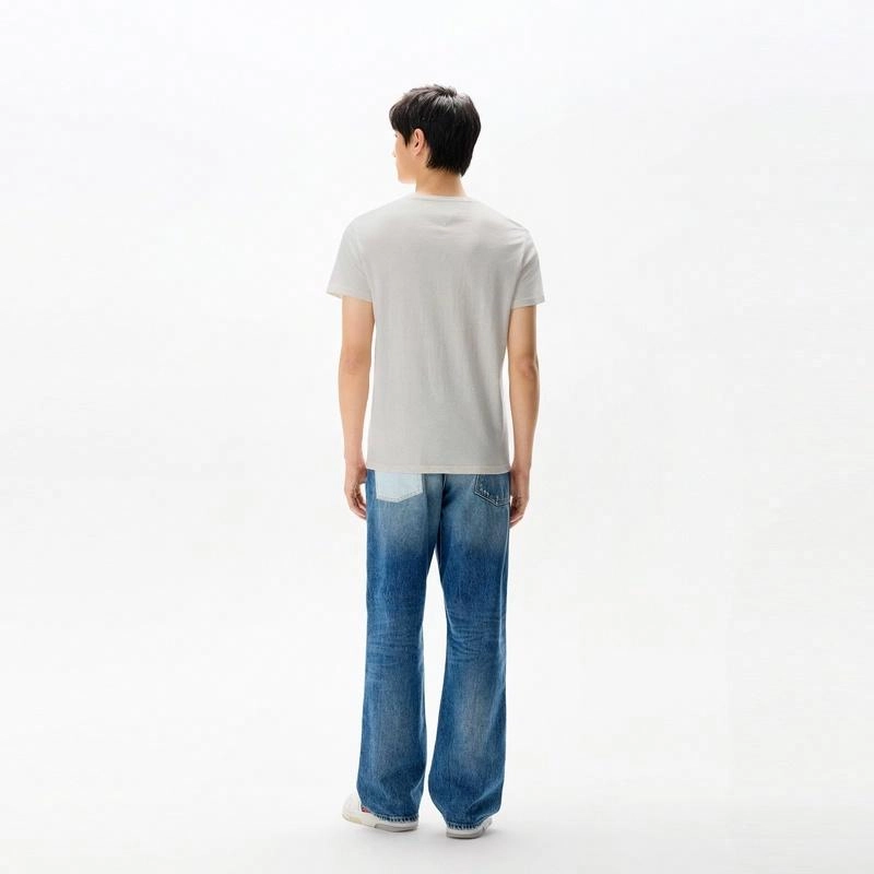 Tommy Hilfiger T