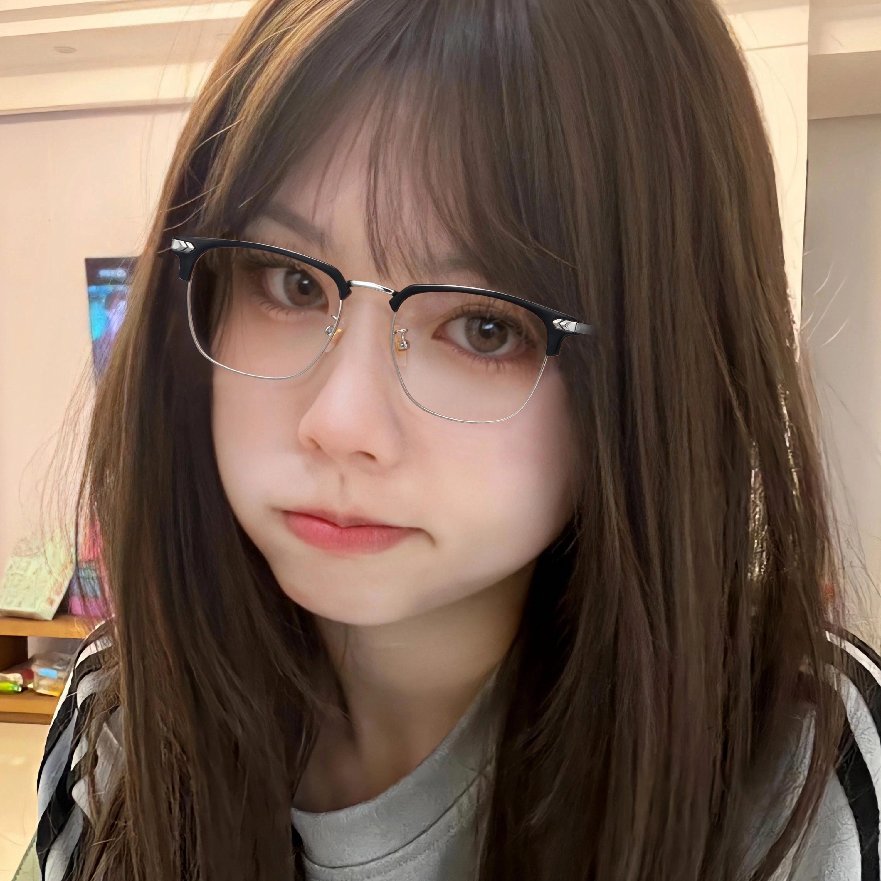 LASHION TR