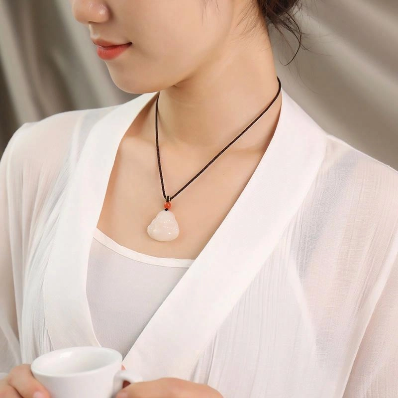 印象眸 笑口常开 和田玉佛公项链 新中式 弥勒佛 和田玉 和田玉项链 女款 白玉 礼盒包装 礼物