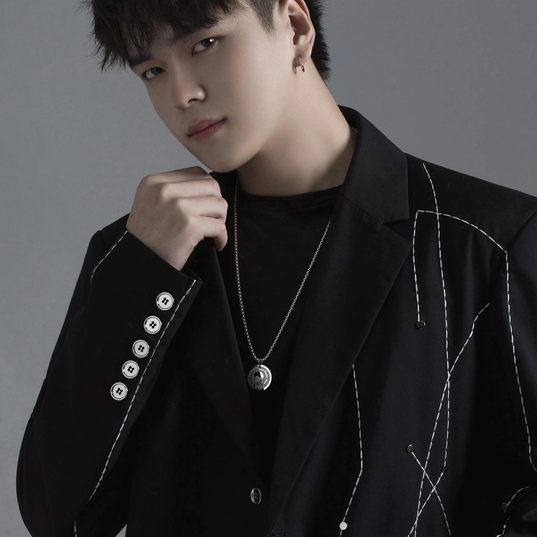 MISS XIA JWY