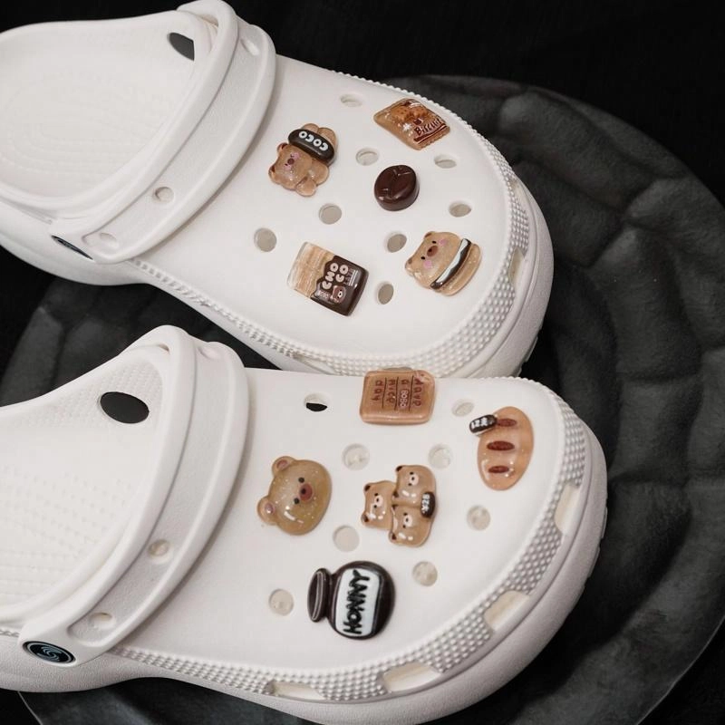crocs