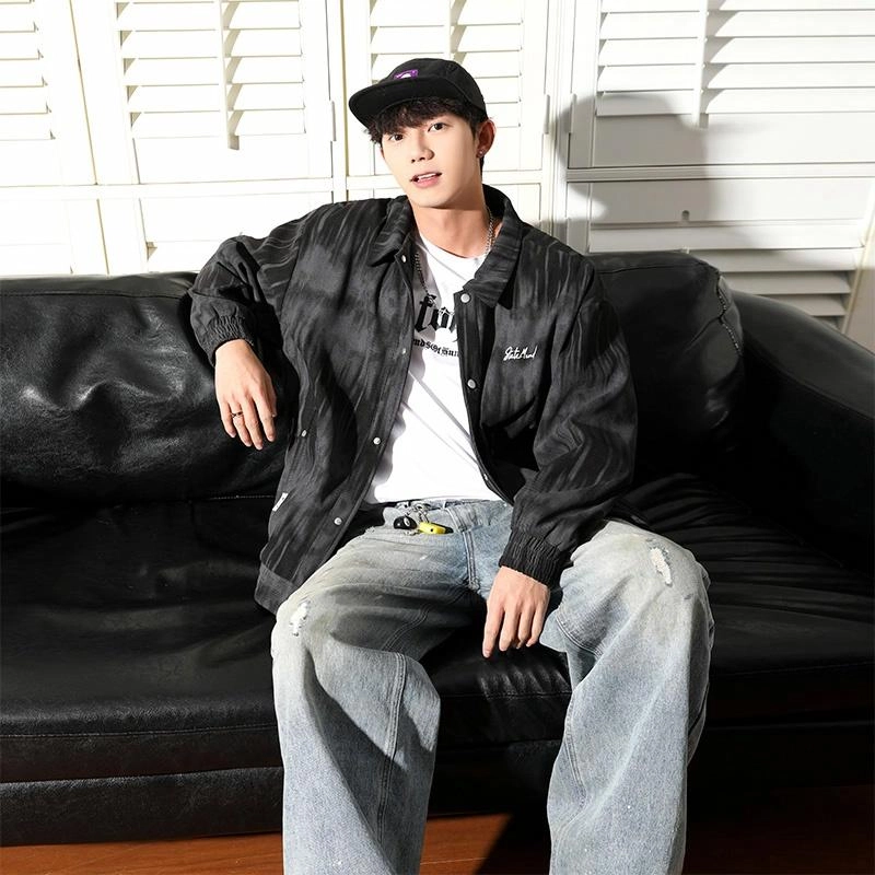 Fakeyoung