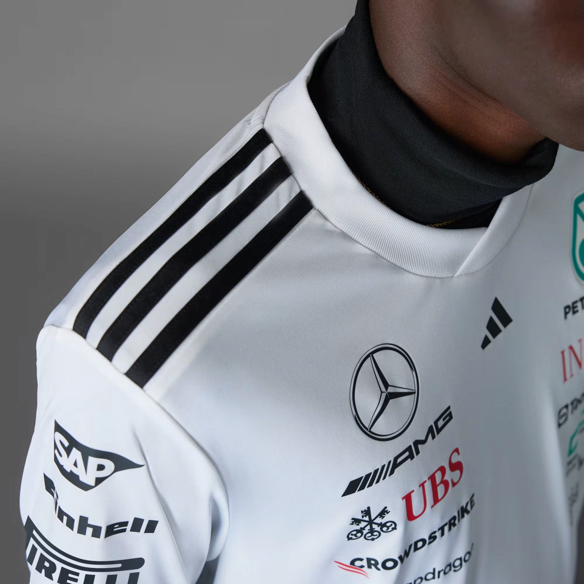 adidas x MERCEDES-AMG PETRONAS F1 TEAM T