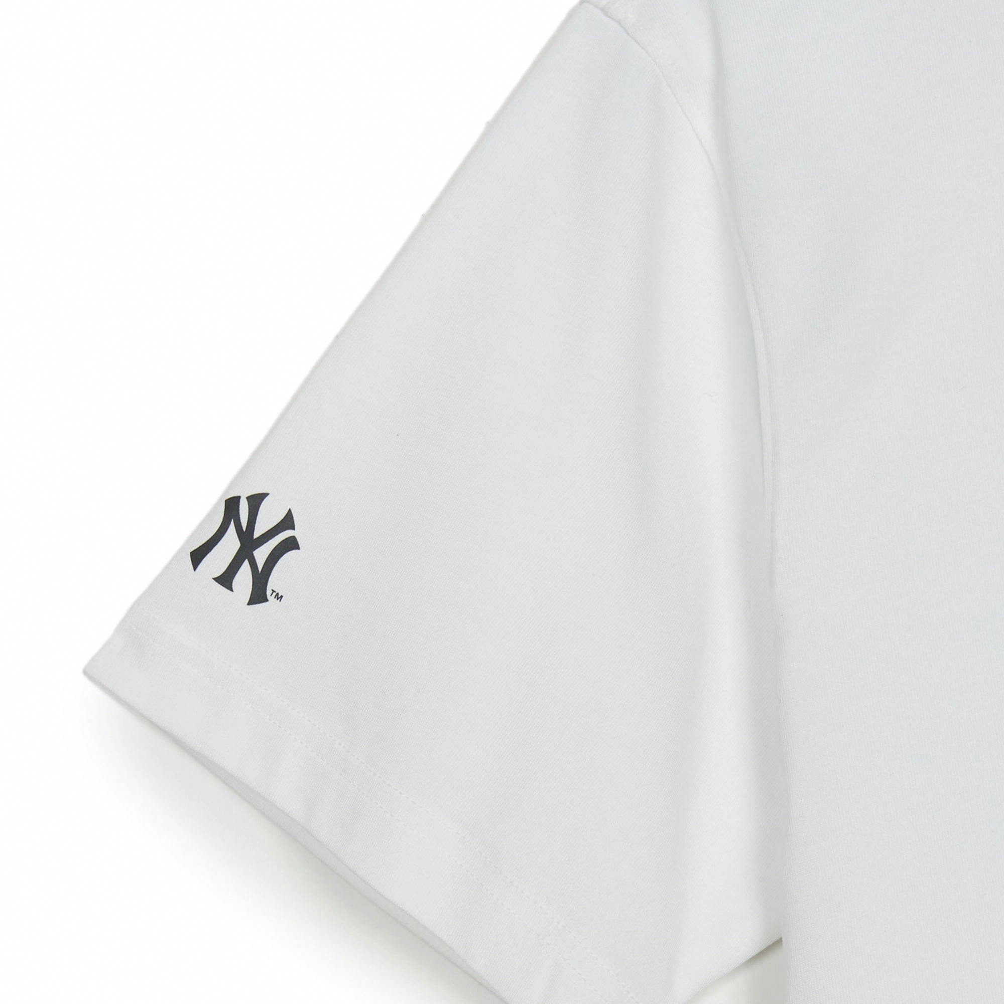 MLB Basic New York Yankees LogoT