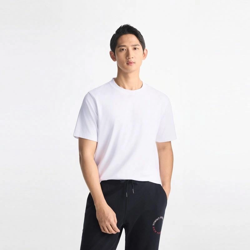Tommy Hilfiger T