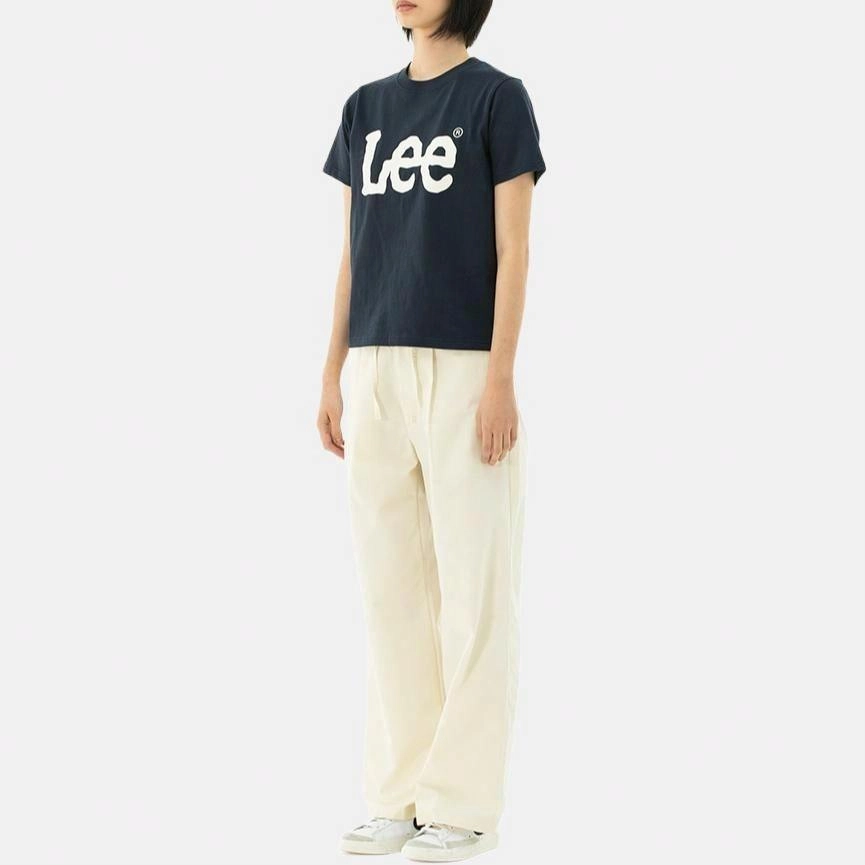 Lee T