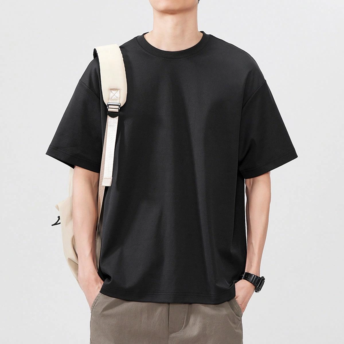 Hansca T