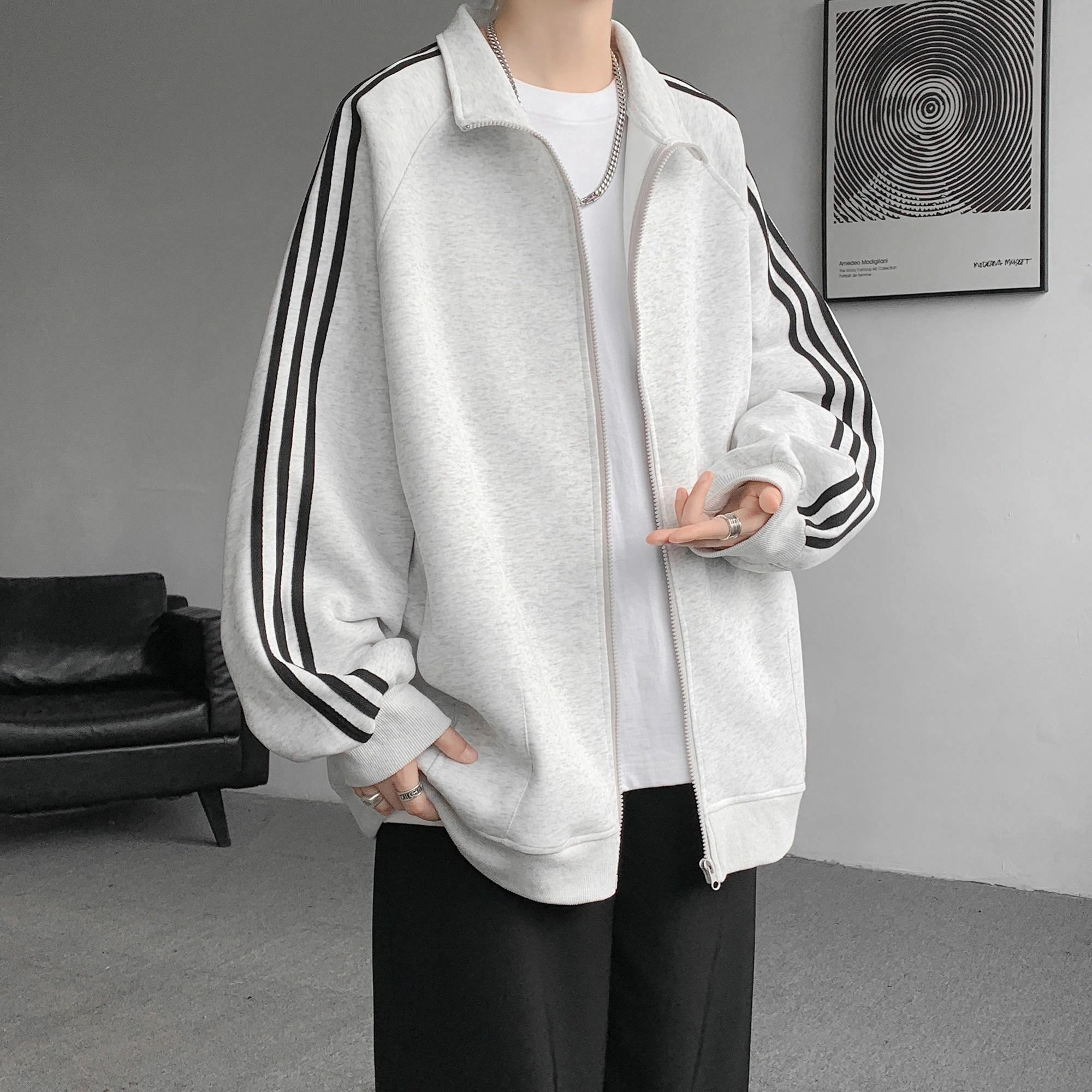 URBAN AUTHENTIC