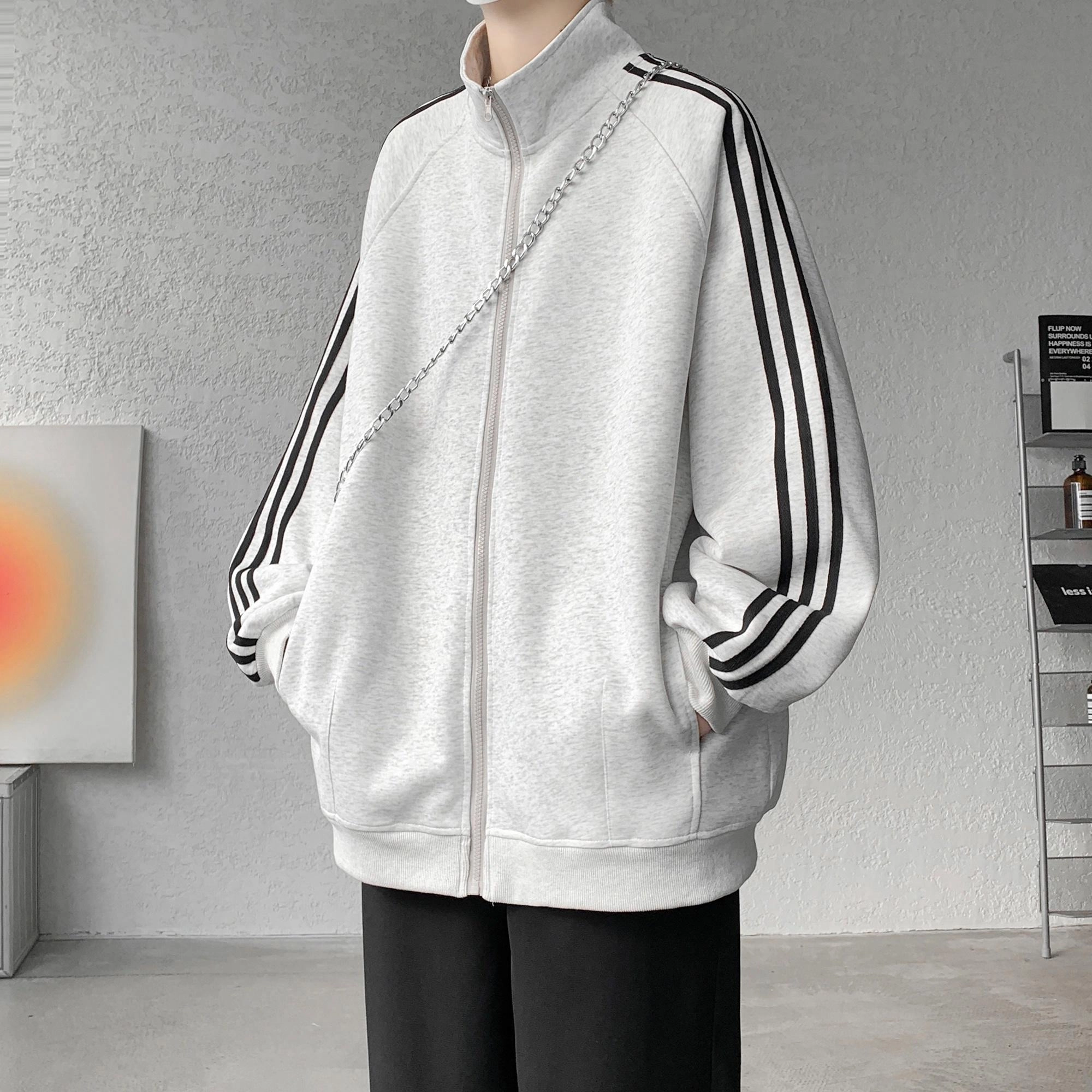 URBAN AUTHENTIC