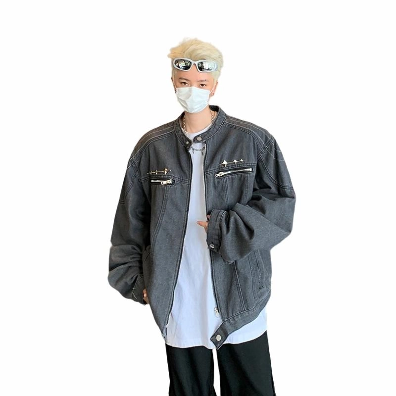 Fakeyoung