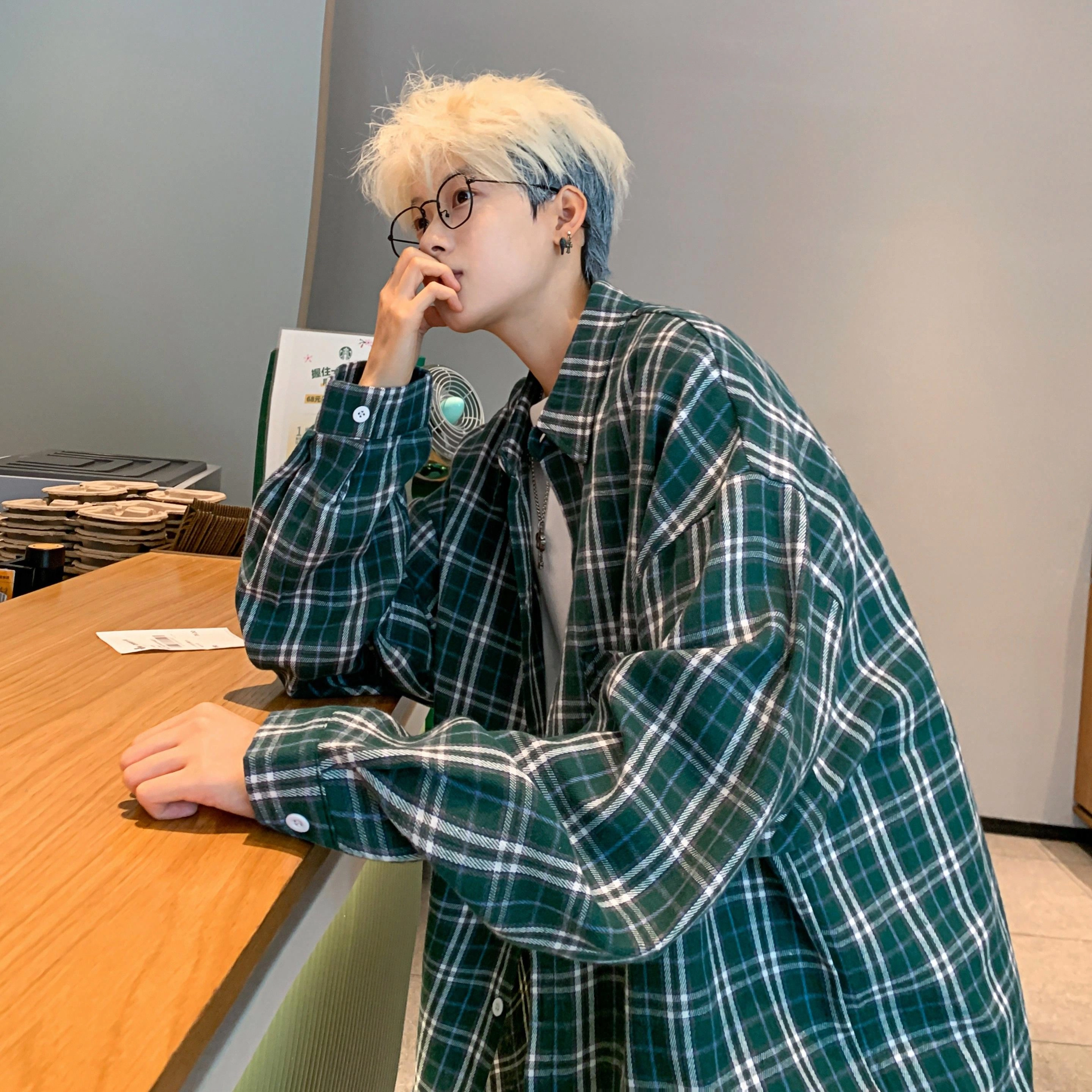 Fakeyoung