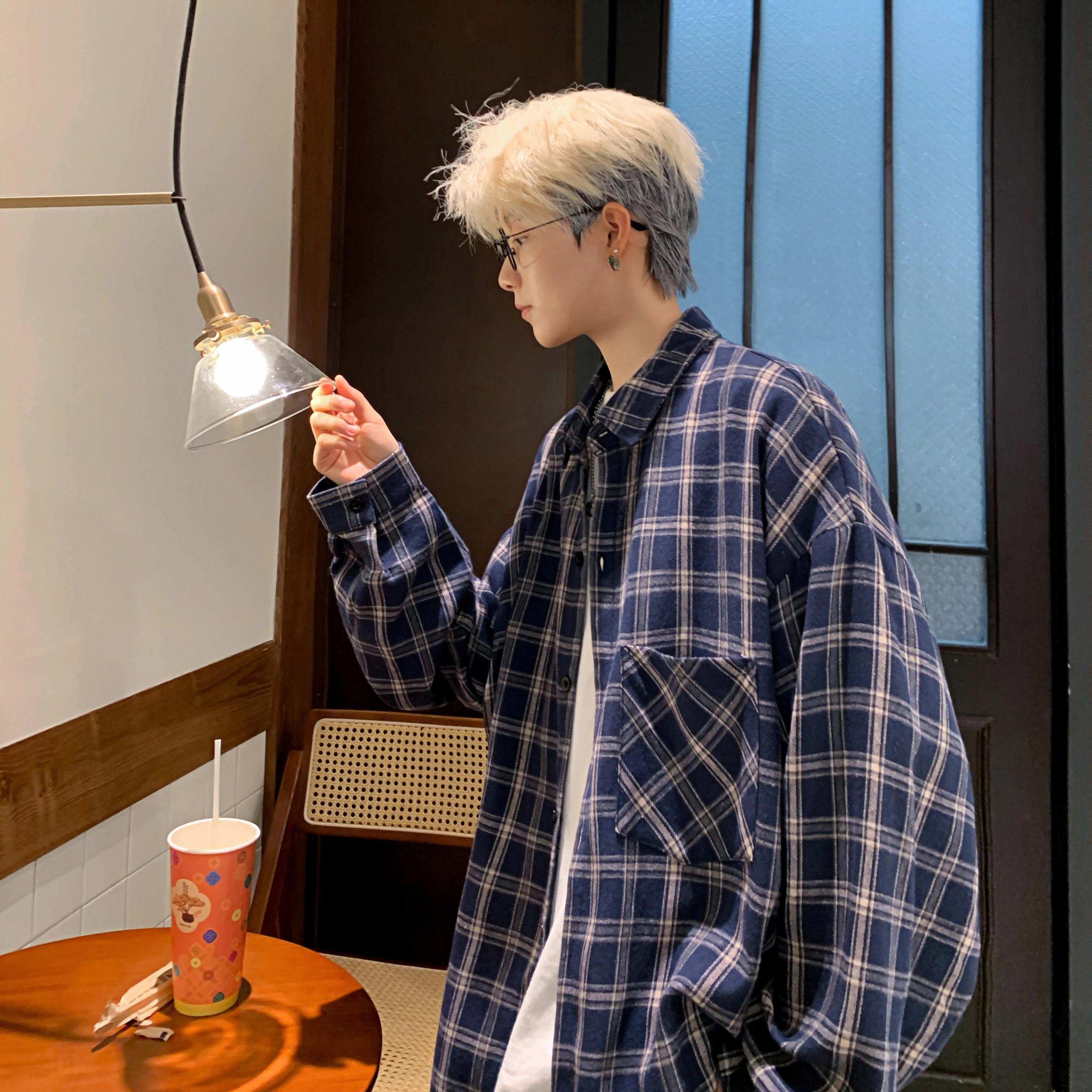 Fakeyoung
