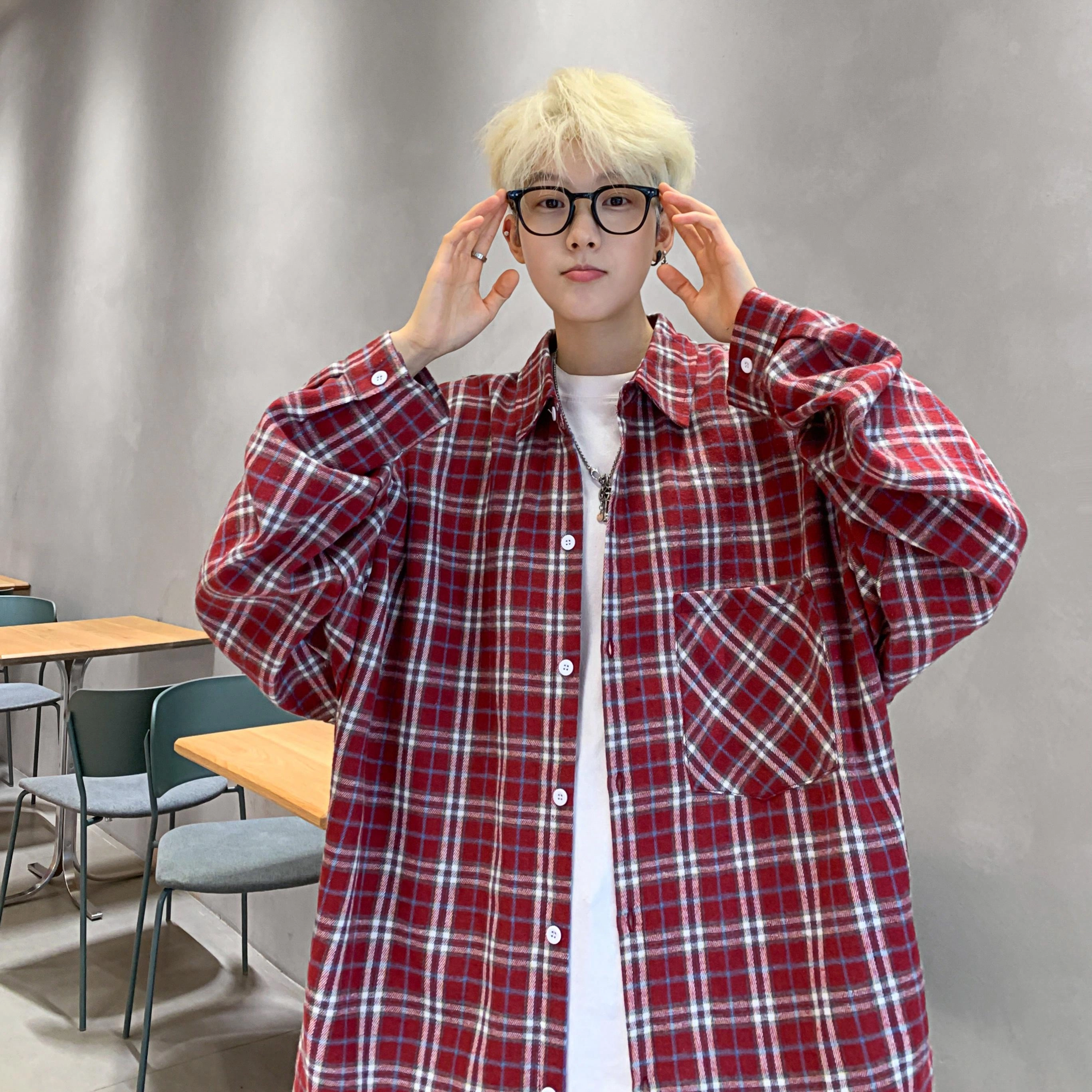 Fakeyoung
