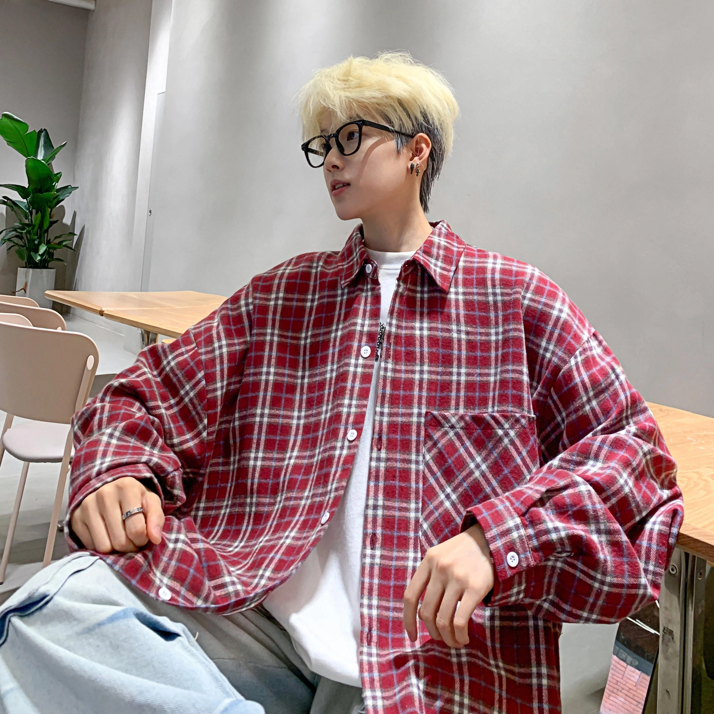 Fakeyoung