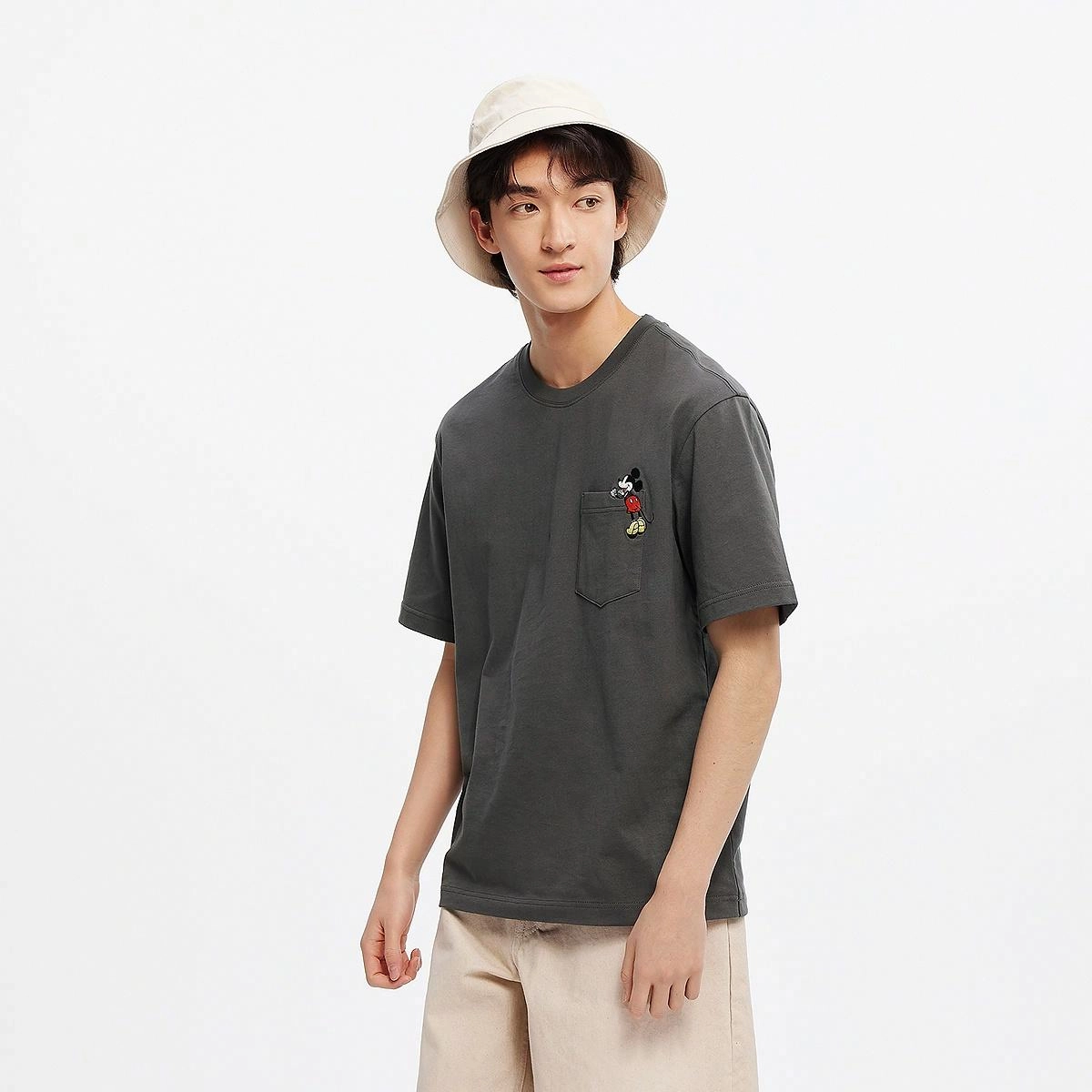 x Disney T