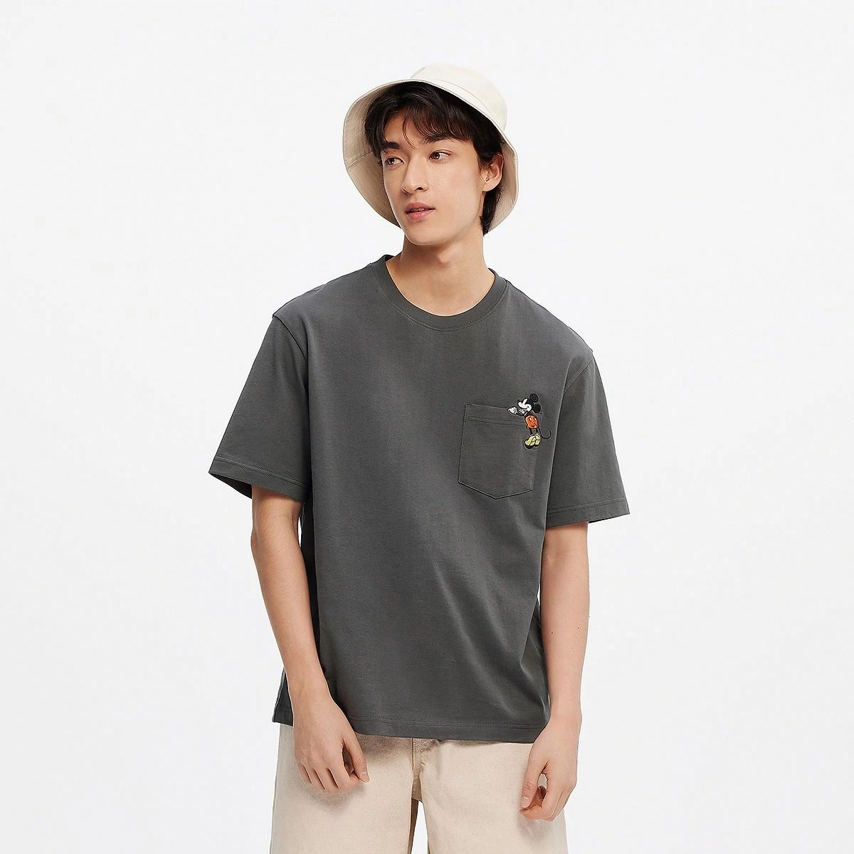 x Disney T